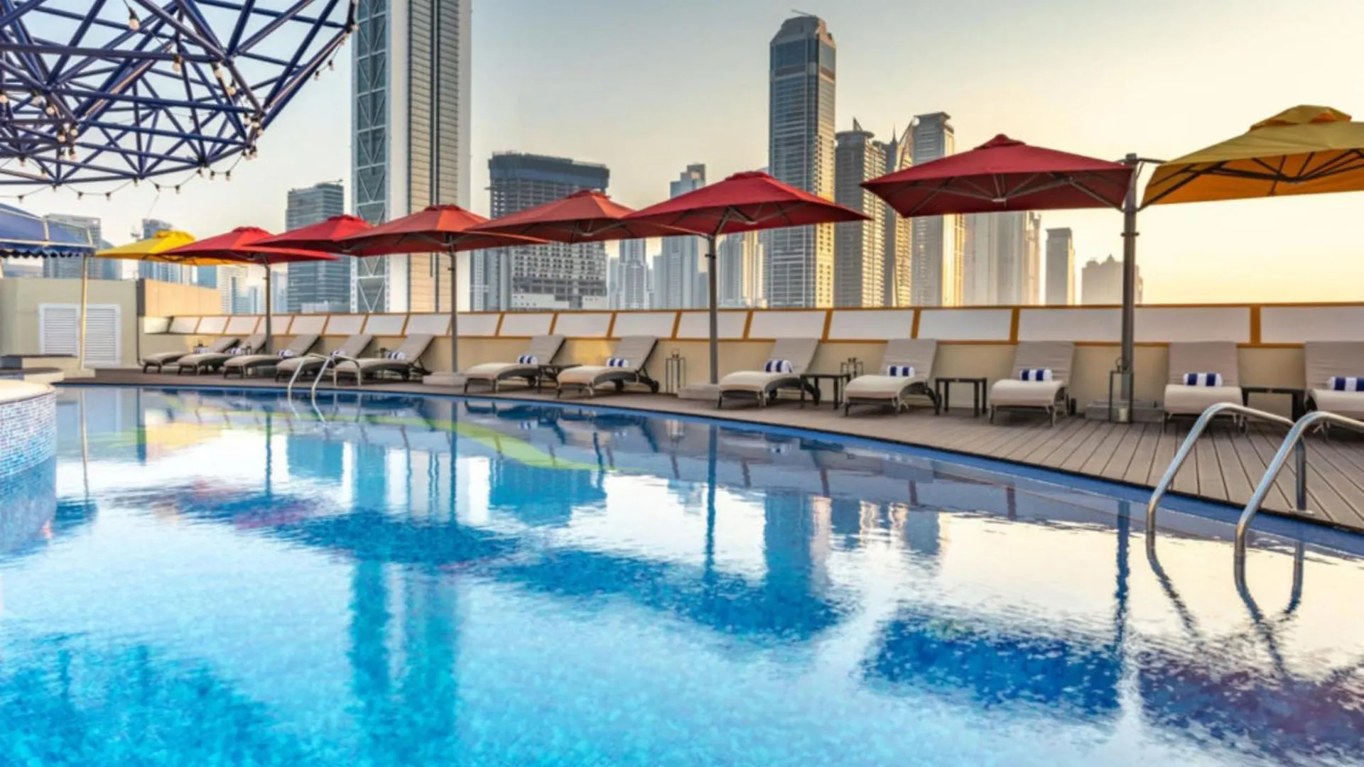 Aparthotel Leva Hotel And Suites, Opposite Downtown Dubai